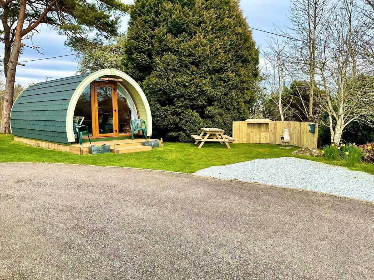 Brora Pods Bed & Breakfast Exterior photo
